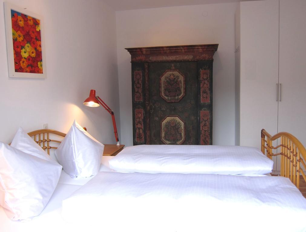 Appartement Dorfplatz Schruns Quarto foto